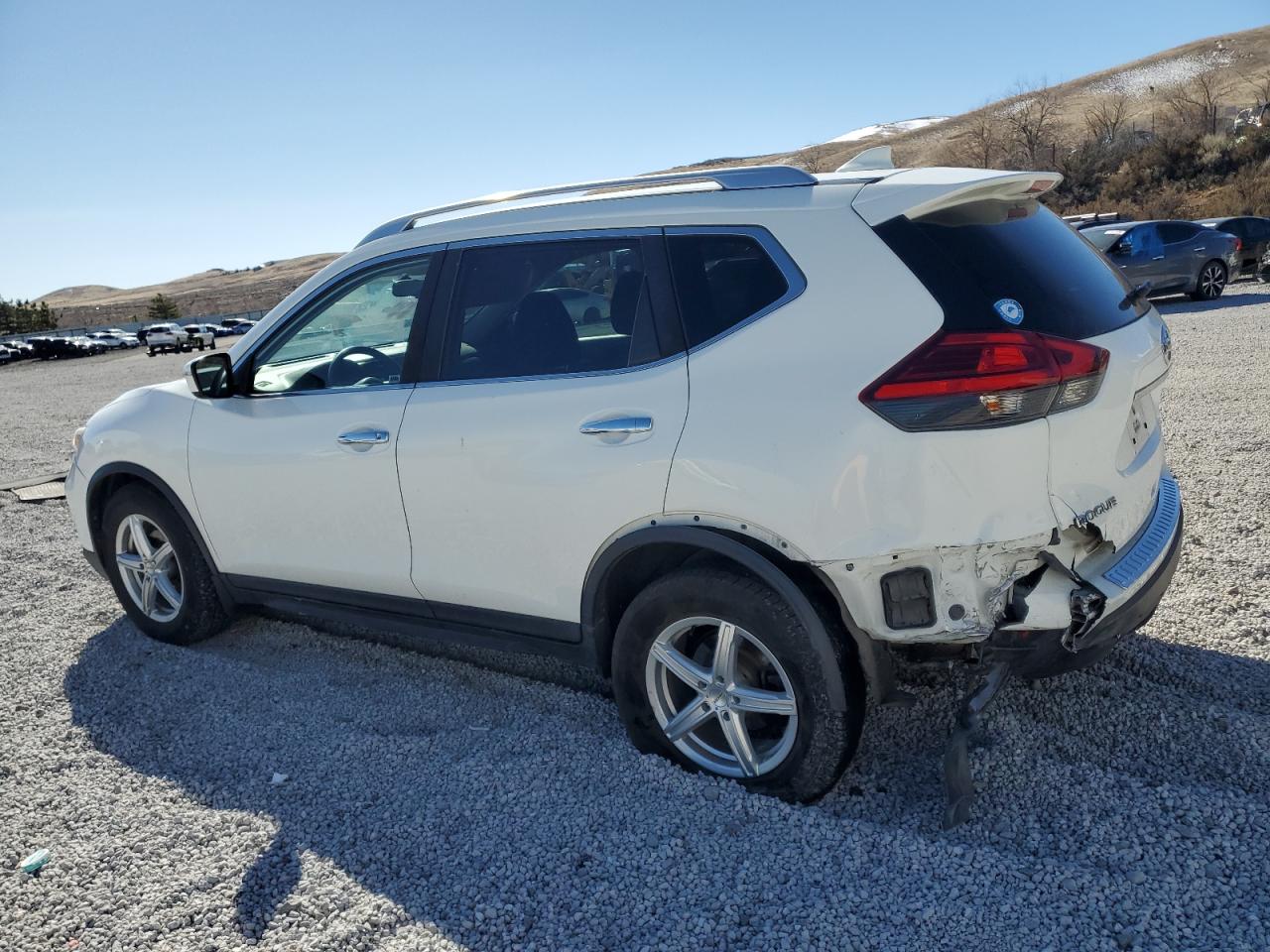 2017 Nissan Rogue VIN KNMAT2MVXHP520836 Copart auction photo, rear end damage thumbnail 2