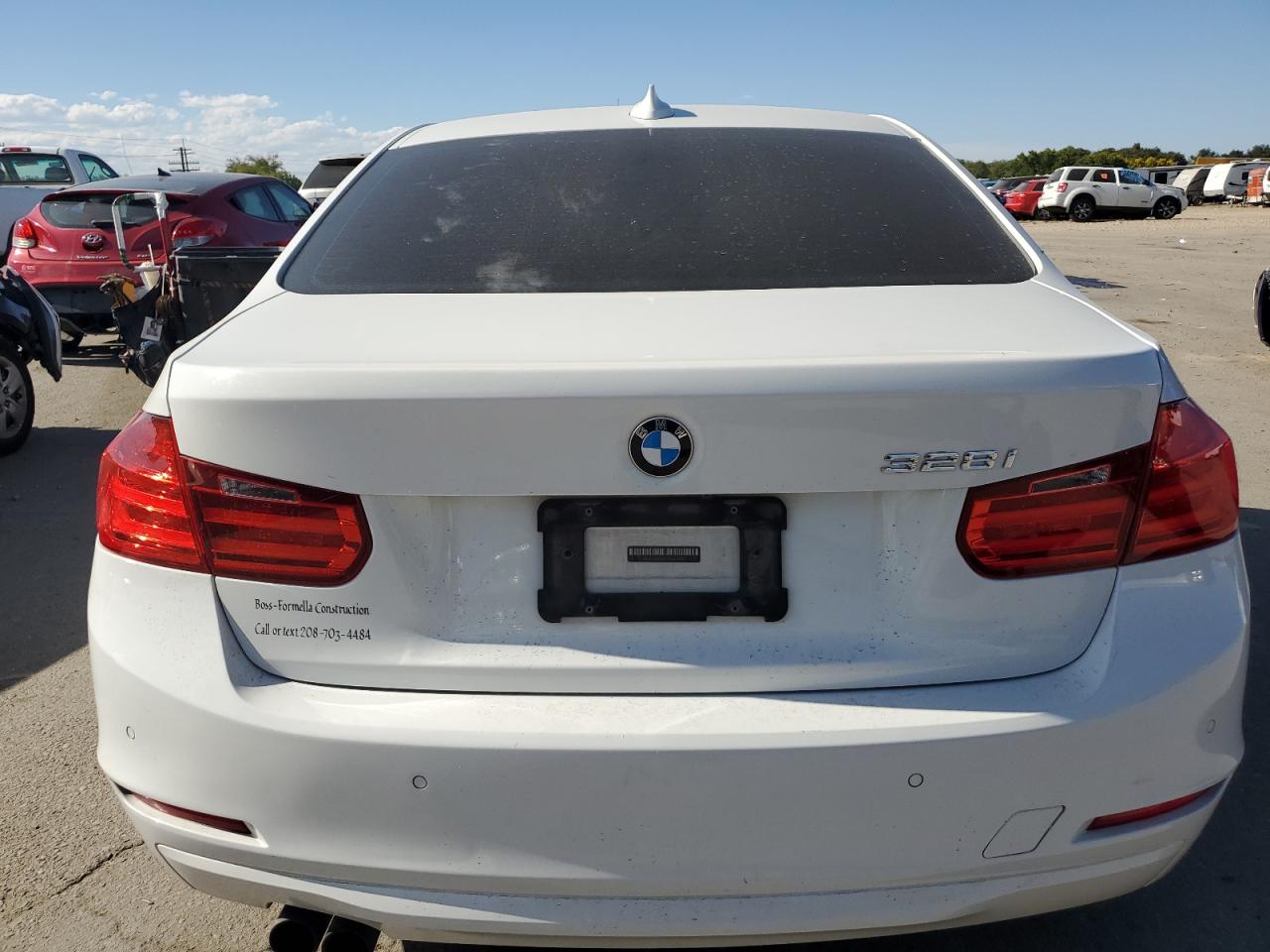 2012 BMW 3er VIN WBA3A5G5XCNP16904 Copart auction photo, front end damage thumbnail 6
