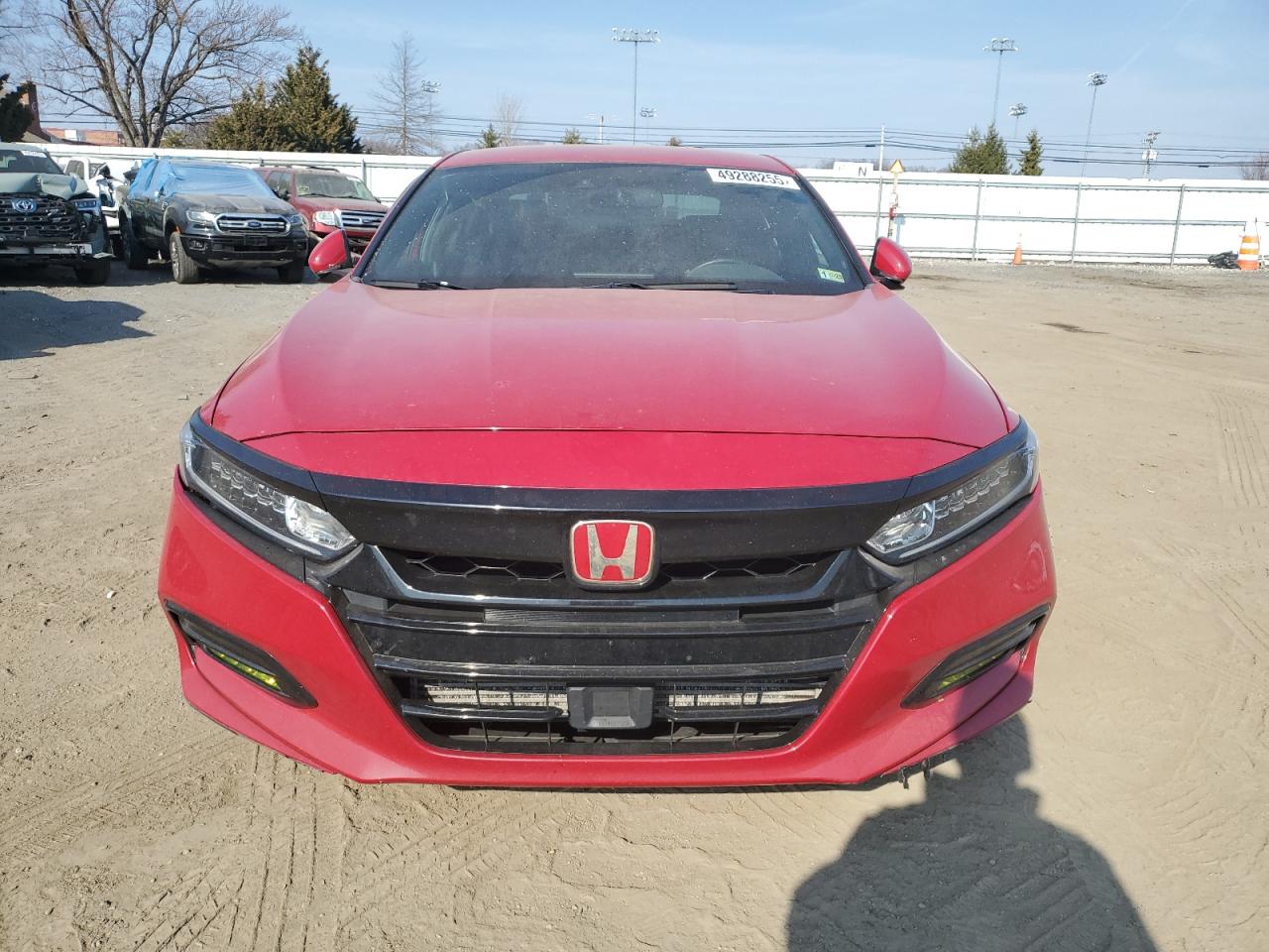 2018 Honda Accord VIN 1HGCV1F3XJA046342 Copart auction photo, side / minor dent/scratches damage thumbnail 5
