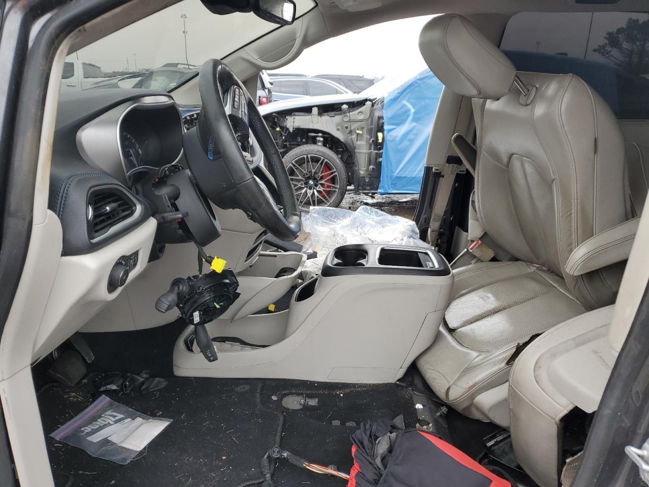 2021 Chrysler Pacifica VIN 2C4RC1BGXMR527814 Copart auction photo, stripped damage thumbnail 7