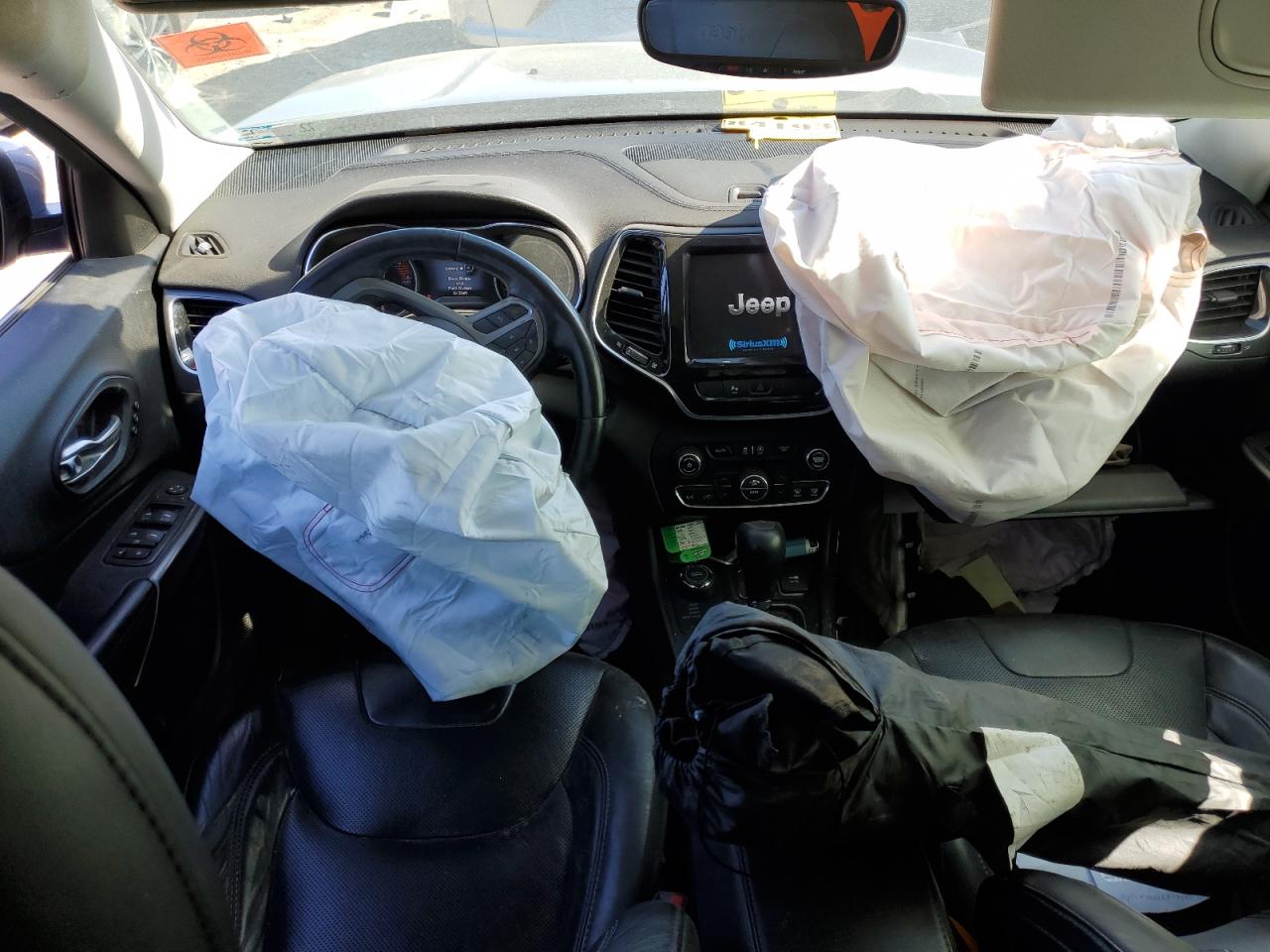 2019 Jeep Grand Cherokee VIN 1C4PJMDX5KD282318 Copart auction photo, front end damage thumbnail 8