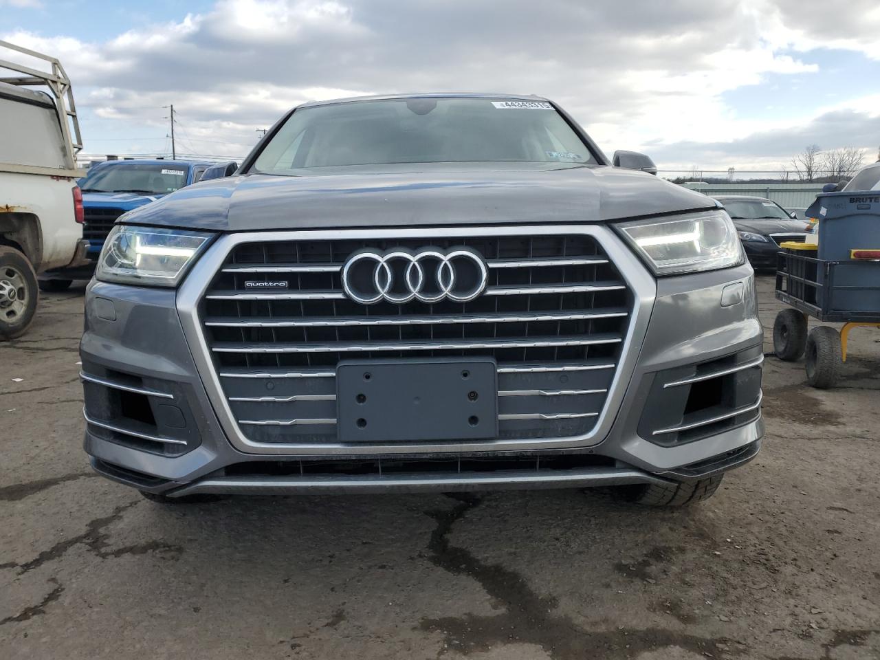 2018 Audi Q7 VIN WA1LAAF70JD051314 Copart auction photo, rear end damage thumbnail 5