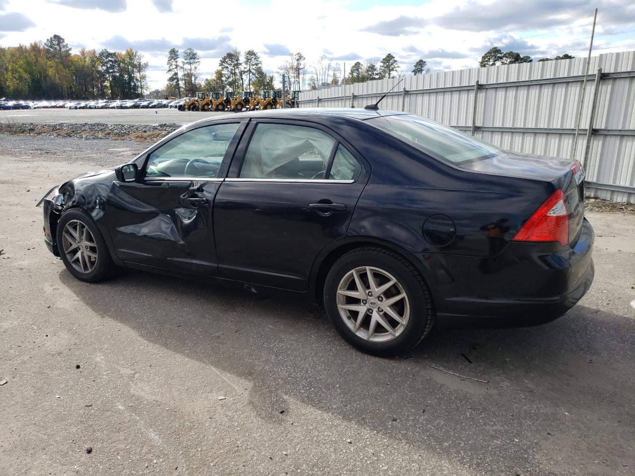 2012 Ford Fusion VIN 3FAHP0JG5CR151601 Copart auction photo, side / front end damage thumbnail 2