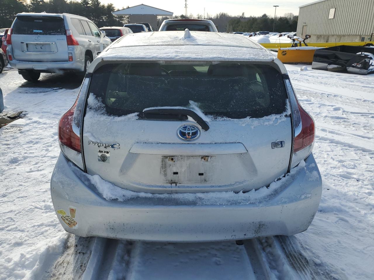 2015 Toyota Prius VIN JTDKDTB39F1106875 Copart auction photo, front end damage thumbnail 6