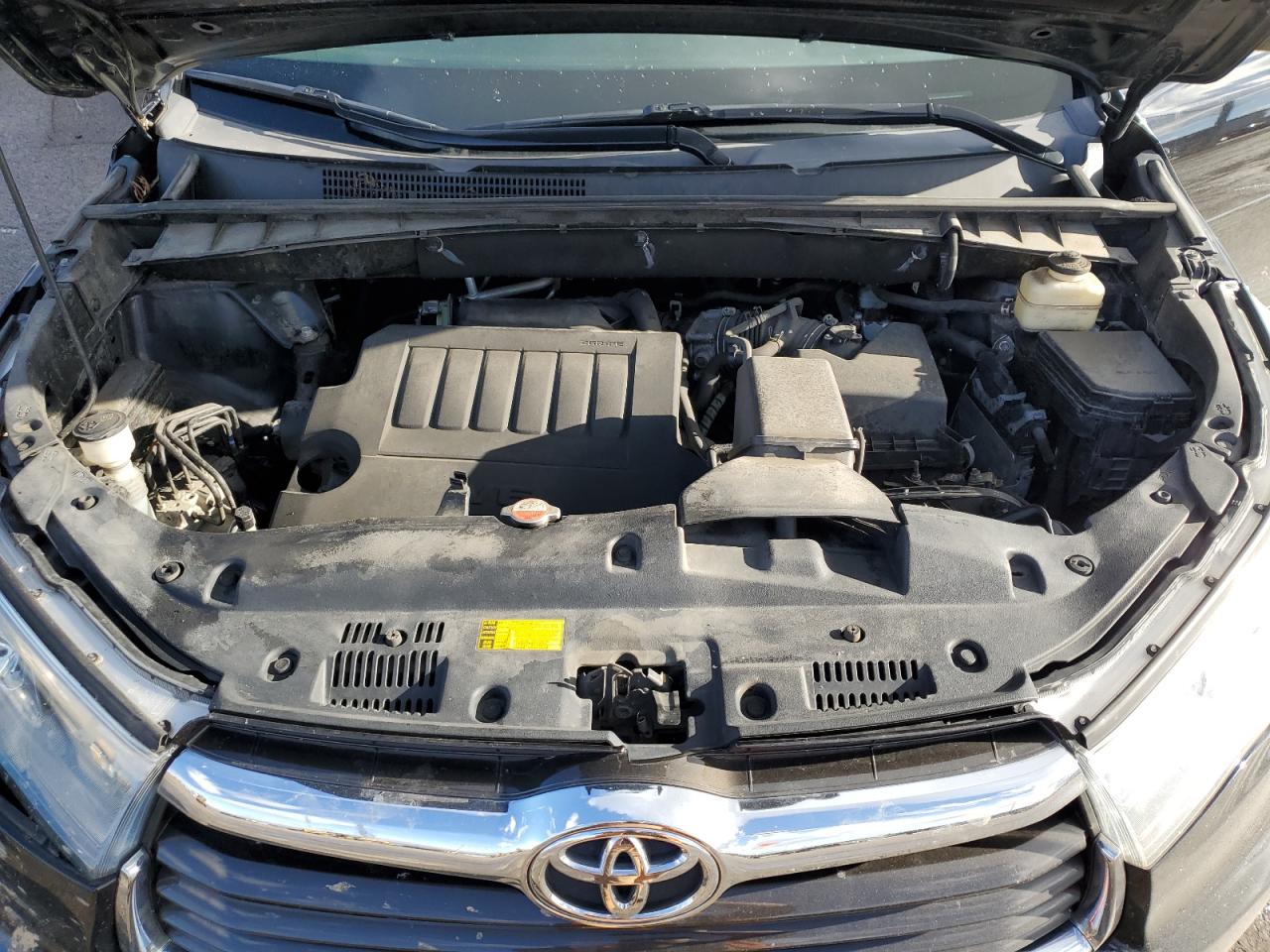 2016 Toyota Highlander VIN 5TDJKRFH6GS287559 Copart auction photo, all over / undercarriage damage thumbnail 13