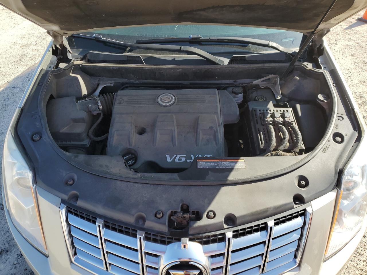 2013 Cadillac SRX VIN 3GYFNAE38DS577503 Copart auction photo, rear end / minor dent/scratches damage thumbnail 12