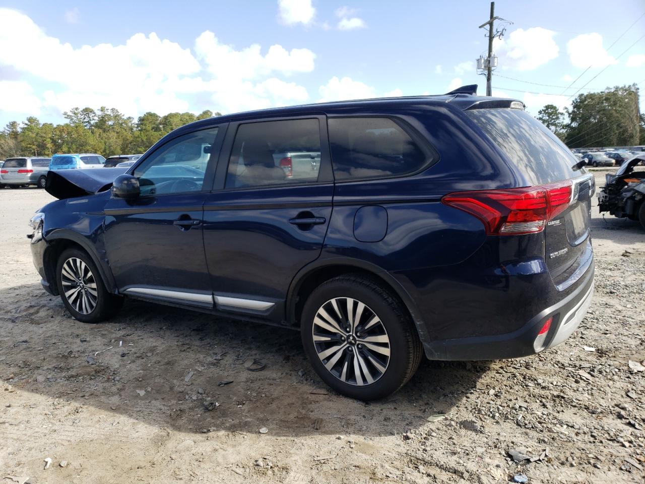 2020 Mitsubishi Outlander VIN JA4AD2A33LZ011324 Copart auction photo, front end / minor dent/scratches damage thumbnail 2
