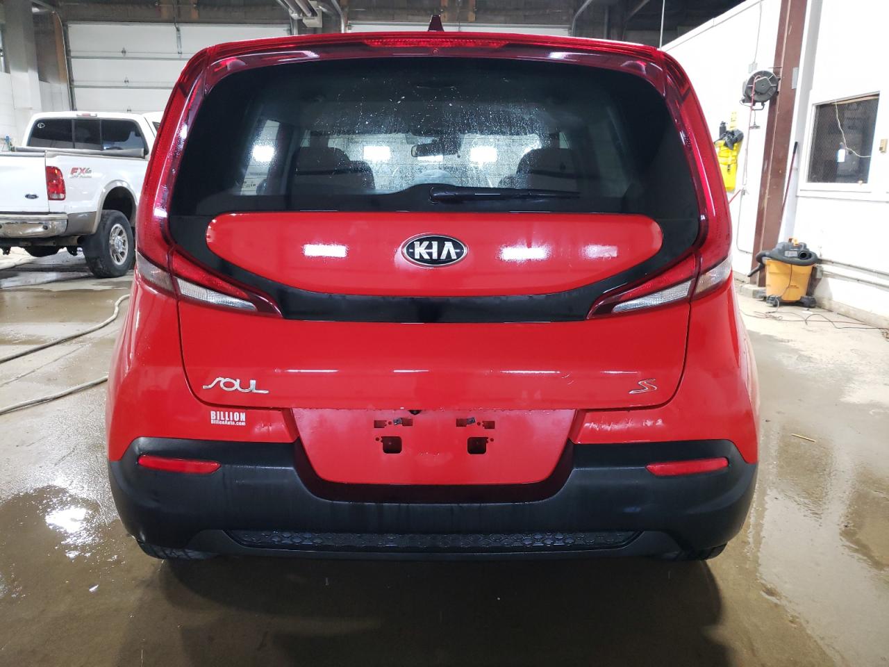 2021 KIA Soul VIN KNDJ23AU8M7141011 Copart auction photo, vandalism damage thumbnail 6
