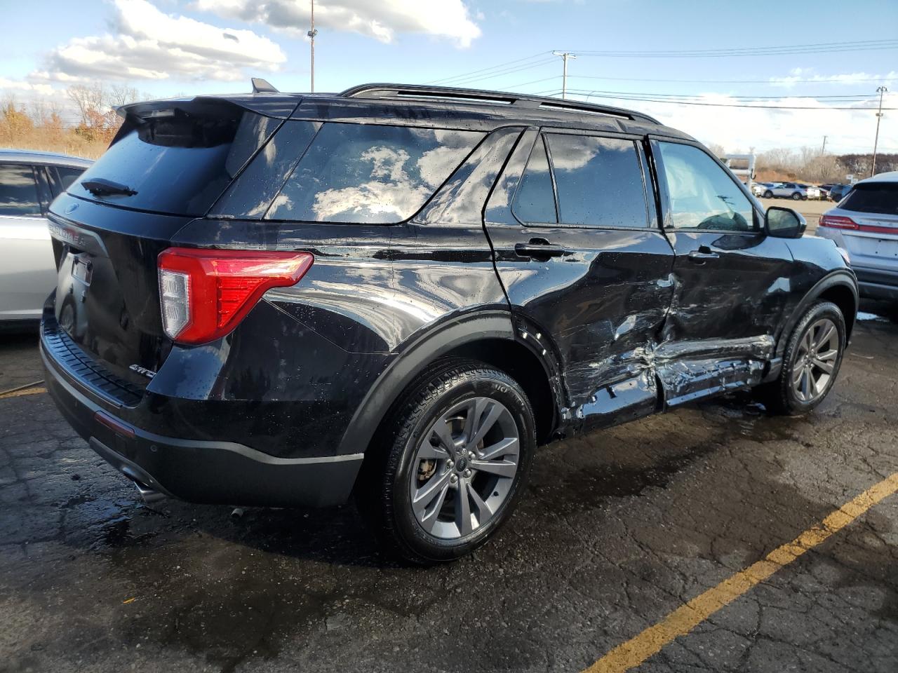 2023 Ford Explorer VIN 1FMSK8DH9PGC15827 Copart auction photo, side damage thumbnail 3