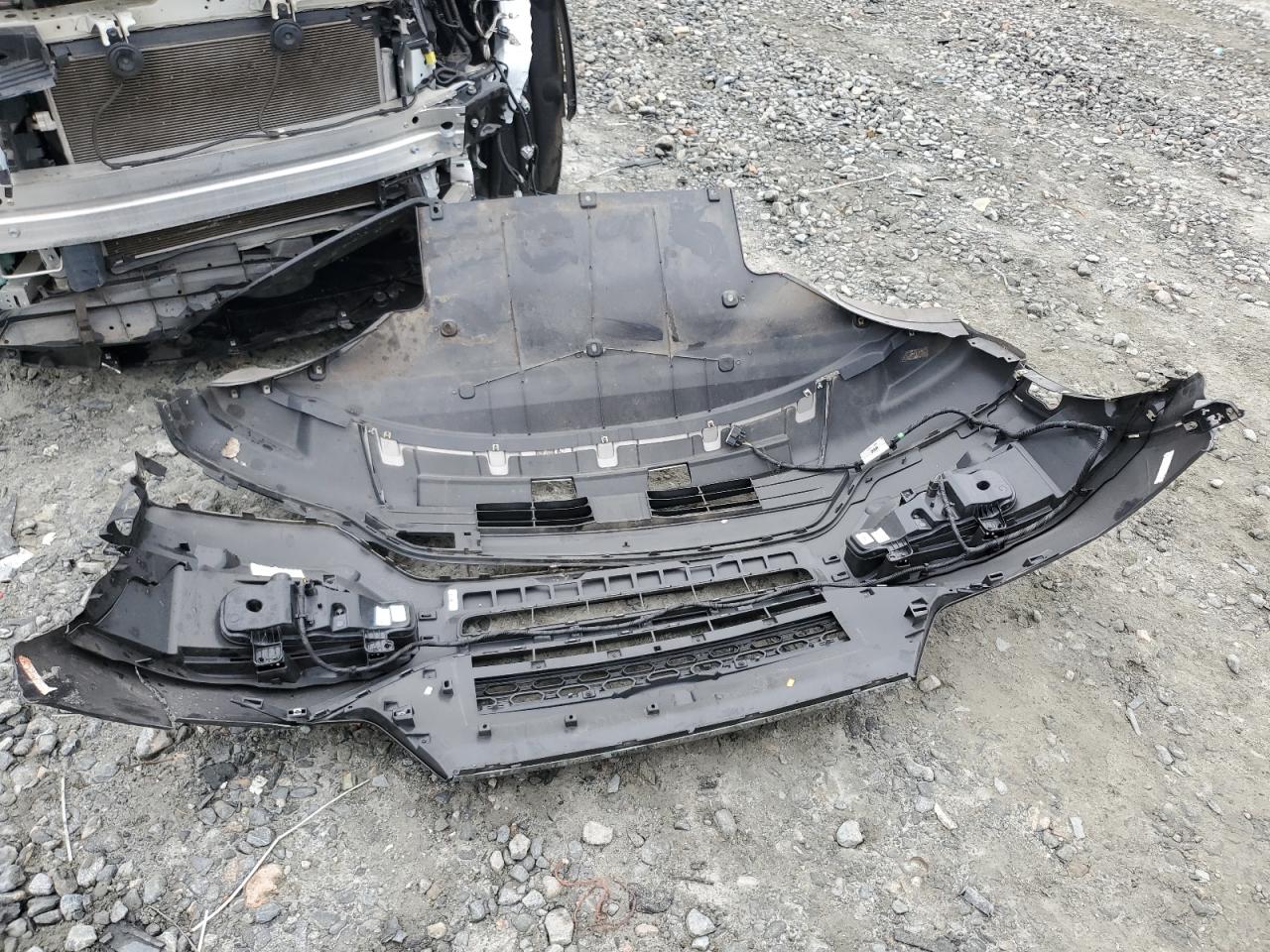 2022 Ford Explorer VIN 1FMSK8DH5NGA10812 Copart auction photo, front end damage thumbnail 12