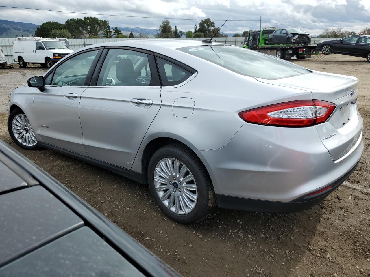 2016 Ford Fusion VIN 3FA6P0UU1GR285102 Copart auction photo, front end / undercarriage damage thumbnail 2