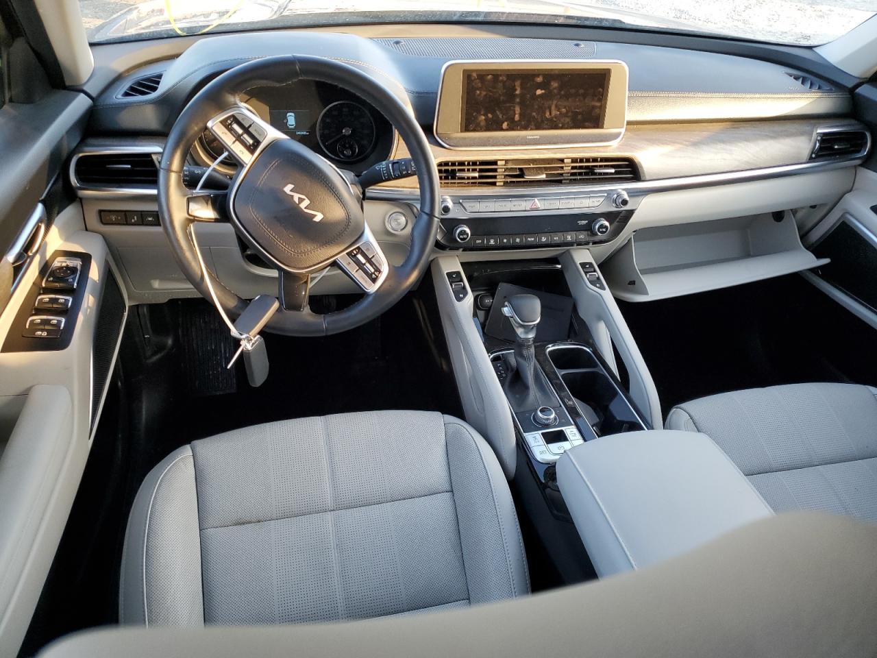 2022 KIA Telluride VIN 5XYP3DHC8NG315075 Copart auction photo, water/flood damage thumbnail 8