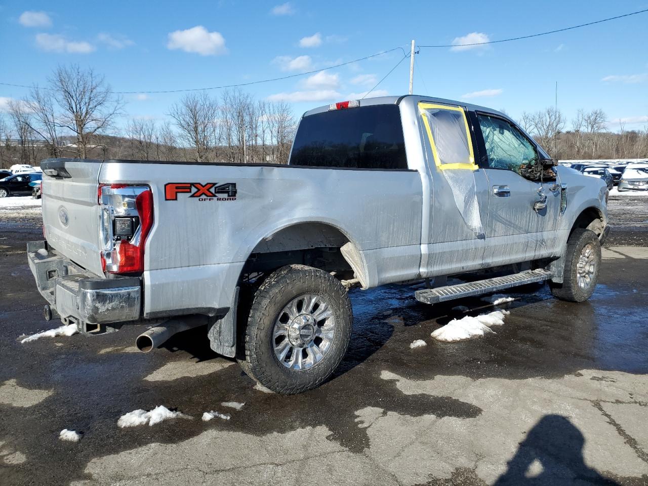 2018 Ford F250 VIN 1FT7X2B60JEC85973 Copart auction photo, front end / rear end damage thumbnail 3