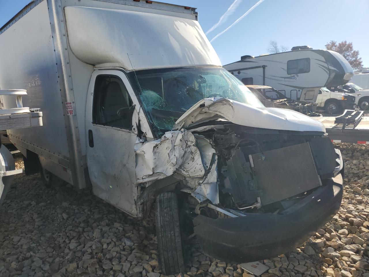2018 GMC Savana VIN 1GD07RFPXJ1221116 Copart auction photo, front end damage thumbnail 4