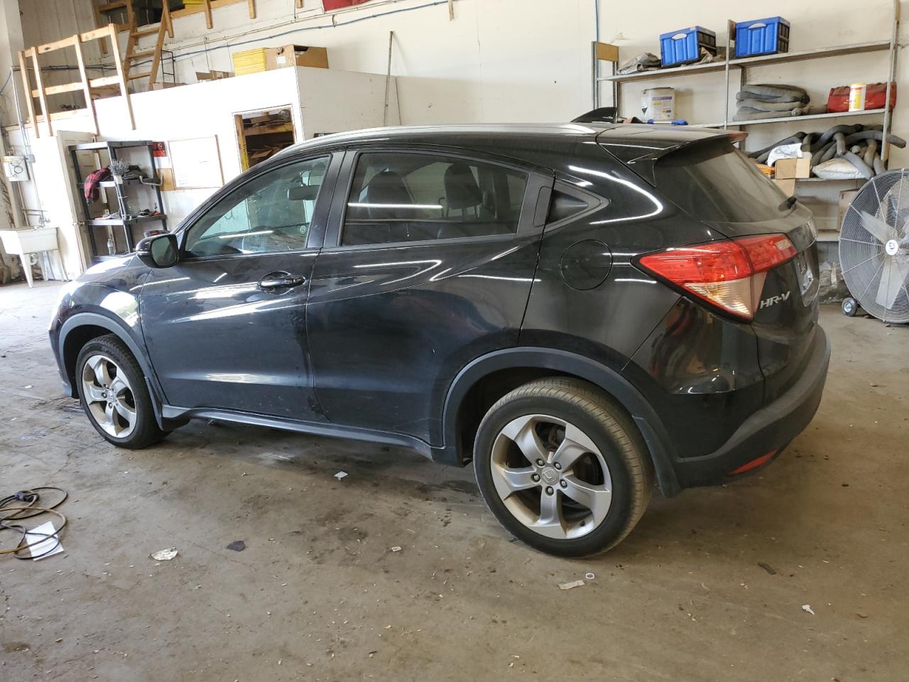 2016 Honda HR-V VIN 3CZRU6H76GM757308 Copart auction photo, minor dent/scratches damage thumbnail 2