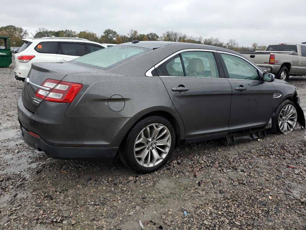 2015 Ford Taurus VIN 1FAHP2F8XFG104881 Copart auction photo, front end damage thumbnail 3