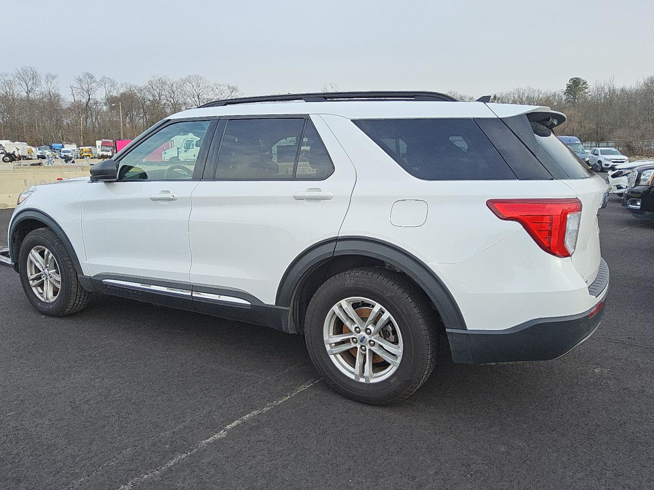 2022 Ford Explorer VIN 1FMSK8DH4NGA39315 Copart auction photo, mechanical damage thumbnail 2