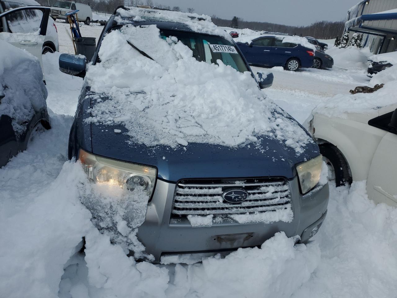 2008 Subaru Forester VIN JF1SG67638H720784 Copart auction photo, front end / side damage thumbnail 5