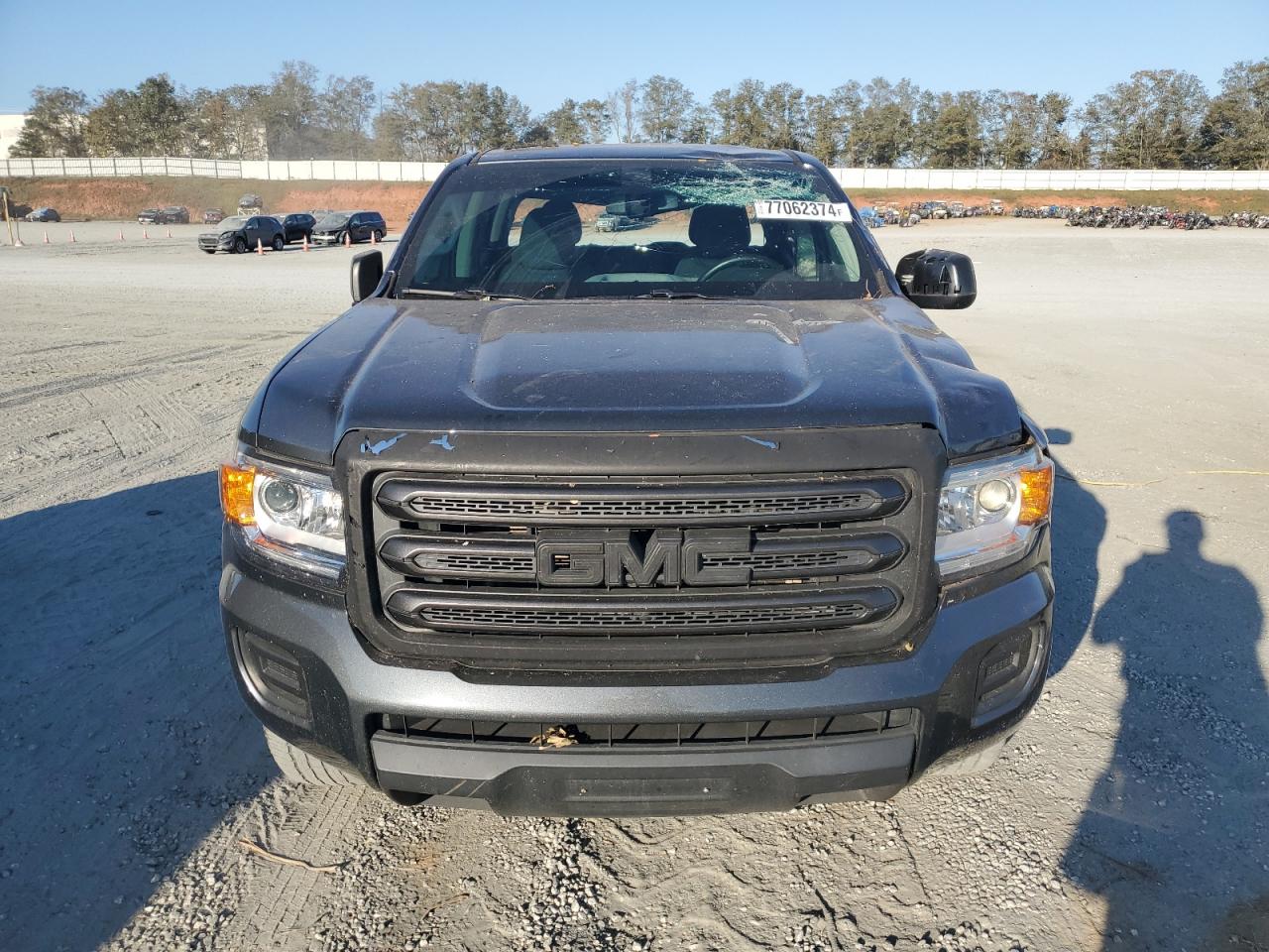 2017 GMC Canyon VIN 1GTG5BEA7H1227043 Copart auction photo, all over damage thumbnail 5