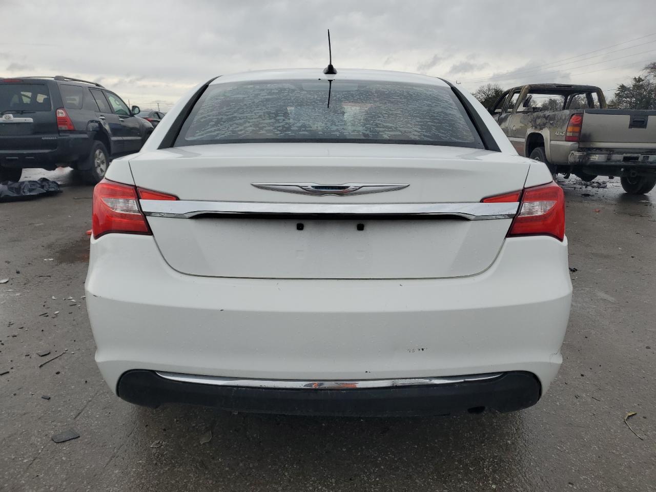 2012 Chrysler 200 VIN 1C3CCBBB3CN234966 Copart auction photo, front end / side damage thumbnail 6