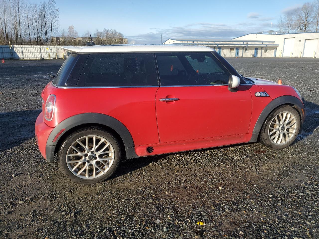 2013 MINI Cooper VIN WMWSV3C56DT478539 Copart auction photo, stripped damage thumbnail 3