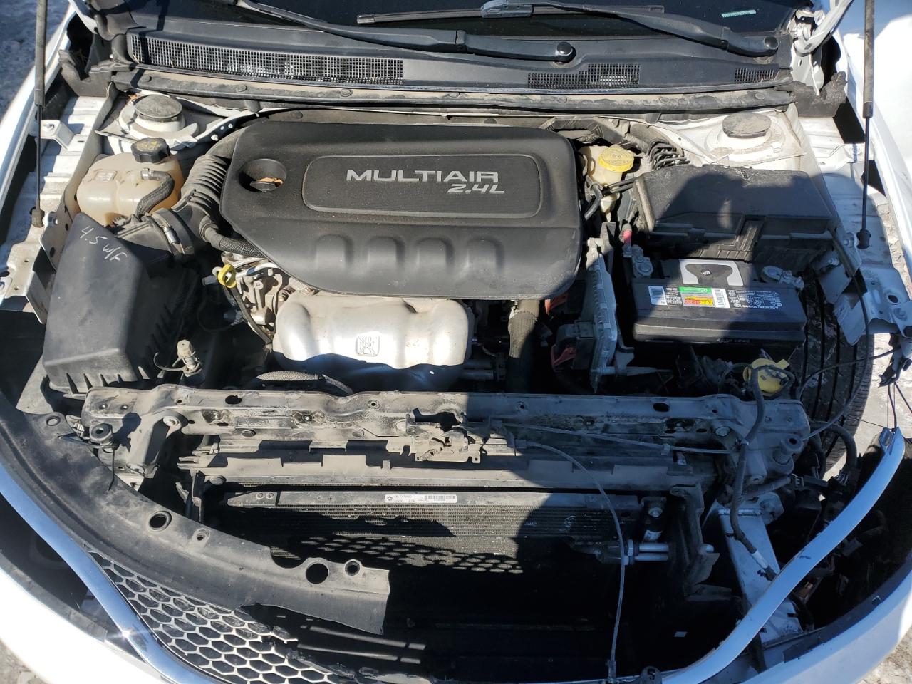 2016 Chrysler 200 VIN 1C3CCCAB7GN166409 Copart auction photo, front end / side damage thumbnail 11