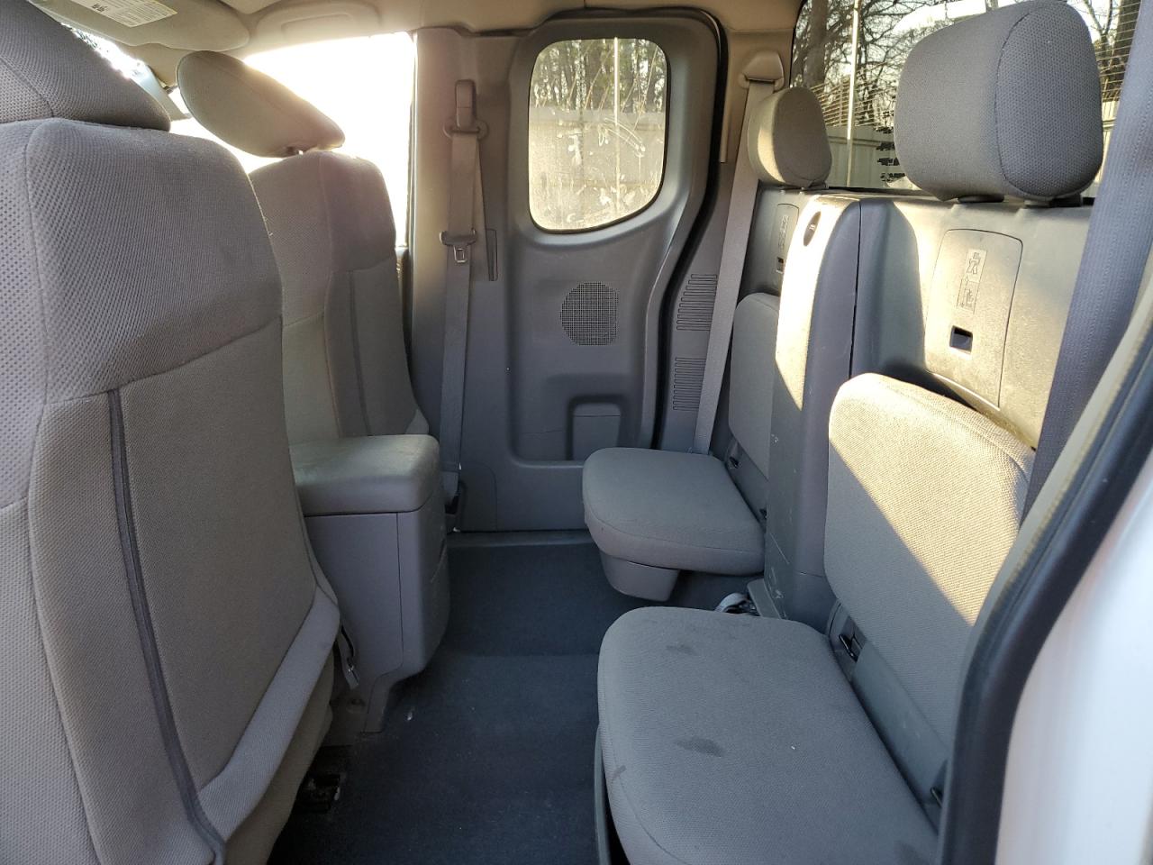 2019 Nissan Navara (Frontier) VIN 1N6BD0CT6KN749763 Copart auction photo, front end / top/roof damage thumbnail 10