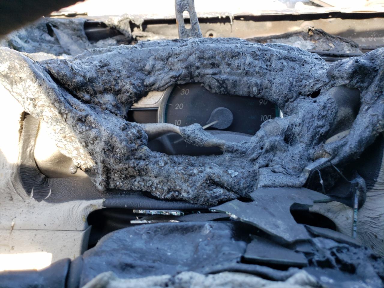 2013 Toyota Sienna VIN 5TDYK3DC2DS296208 Copart auction photo, burn damage thumbnail 9