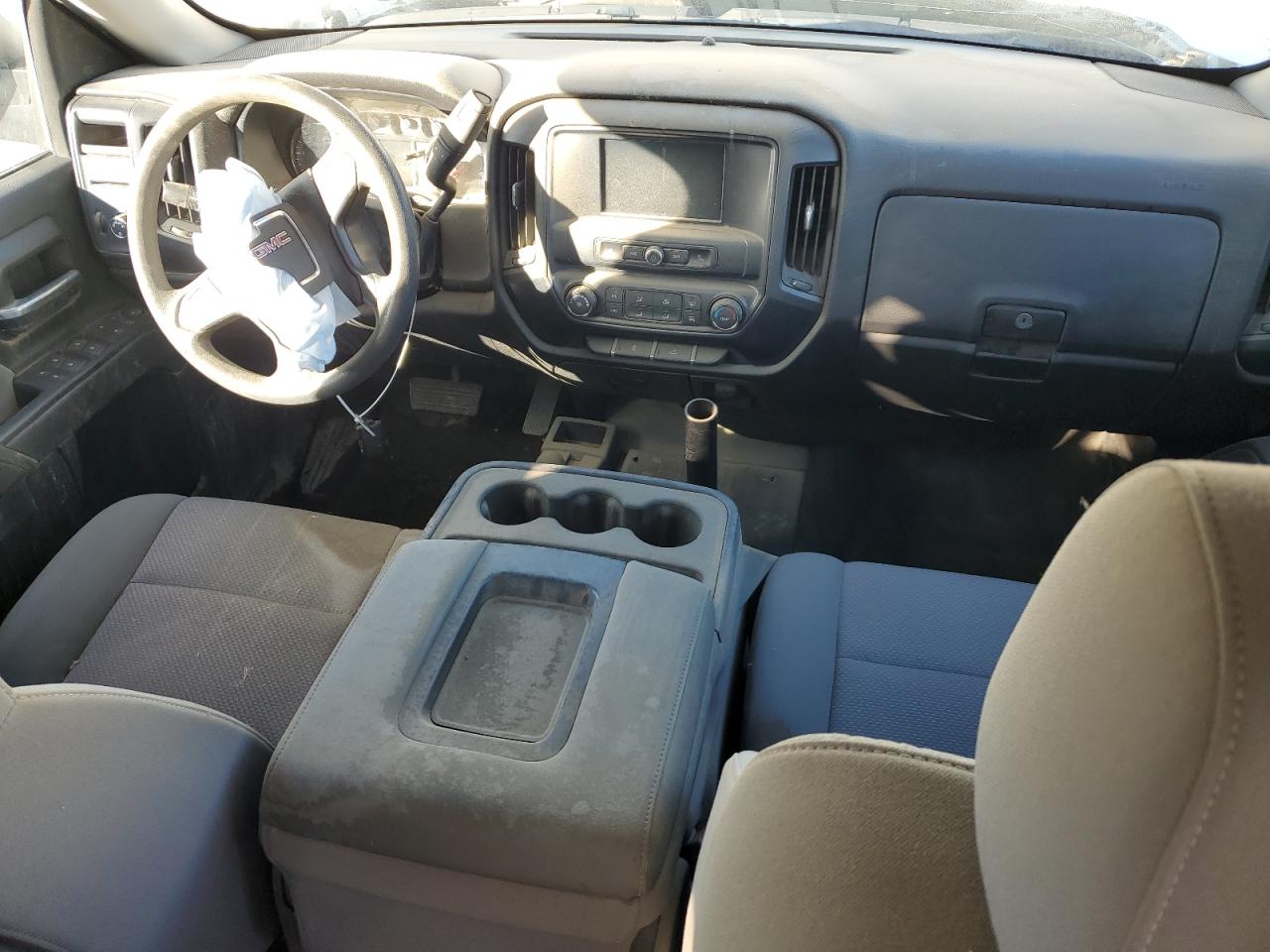 2019 GMC Sierra VIN 2GTV2LEC9K1177240 Copart auction photo, all over damage thumbnail 8