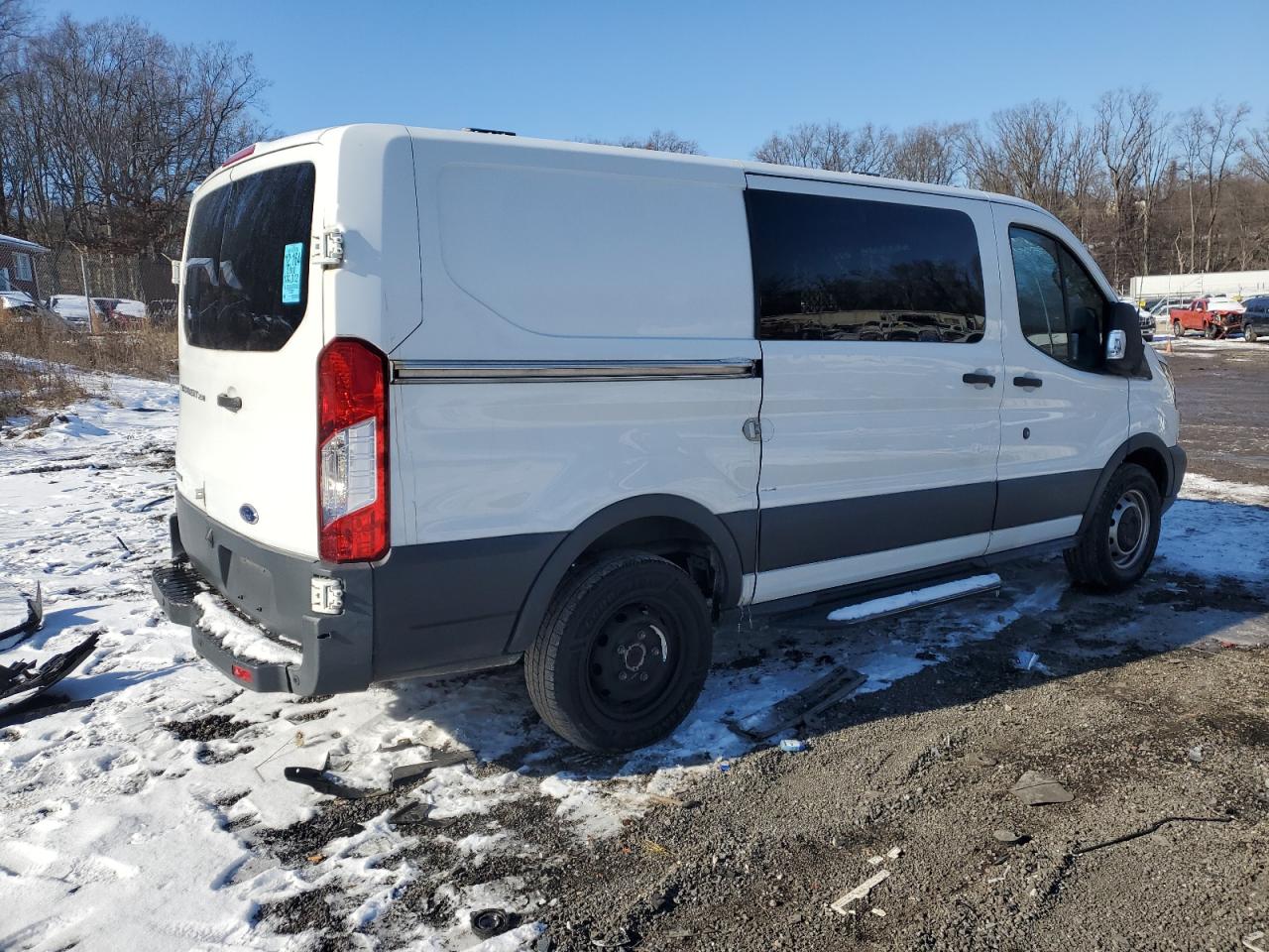 2018 Ford Transit VIN 1FTYR1YG5JKA80725 Copart auction photo, side / minor dent/scratches damage thumbnail 3