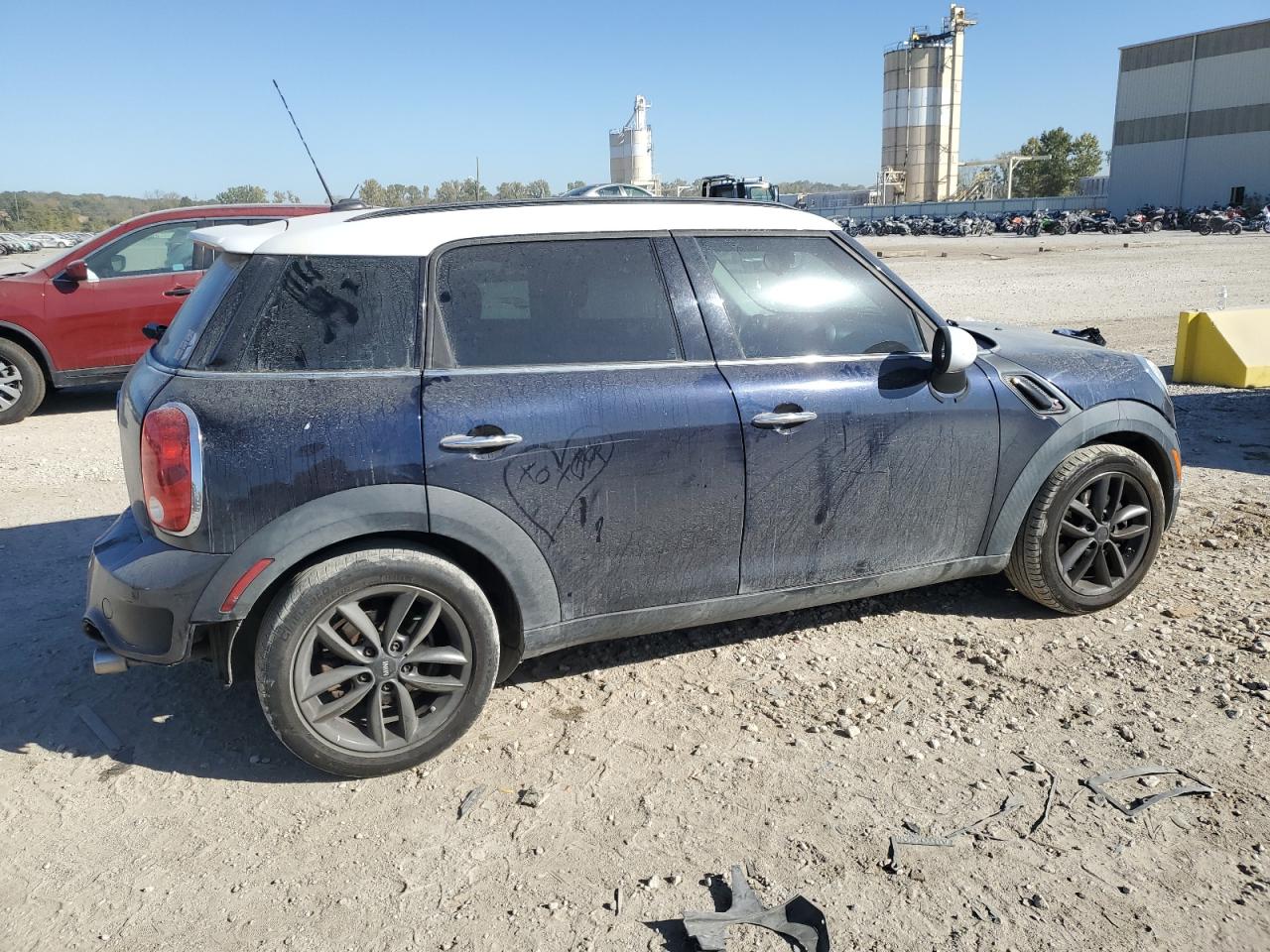 2011 MINI Cooper VIN WMWZC3C50BWL78744 Copart auction photo, all over damage thumbnail 3