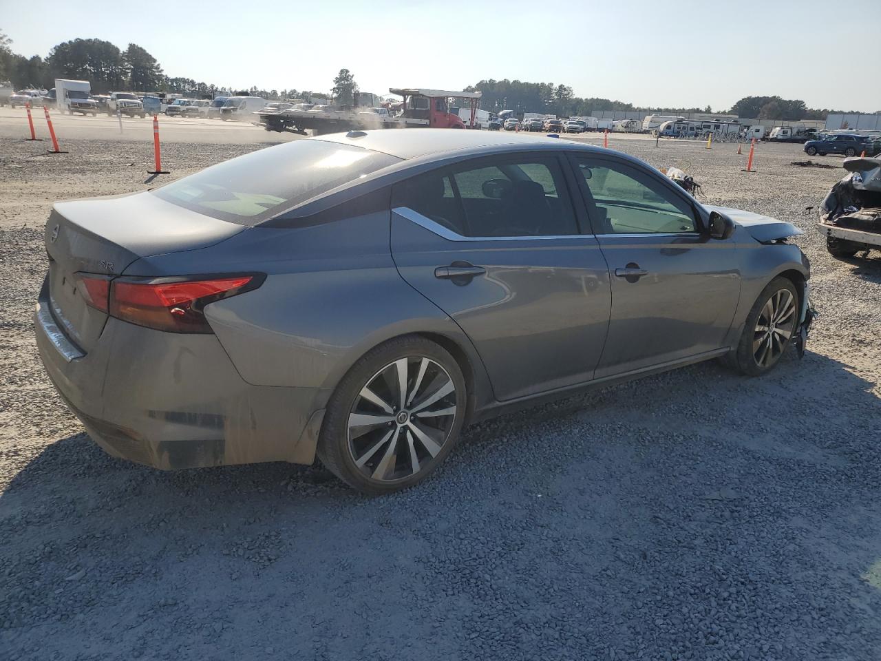 2022 Nissan Altima VIN 1N4BL4CV4NN418060 Copart auction photo, front end damage thumbnail 3