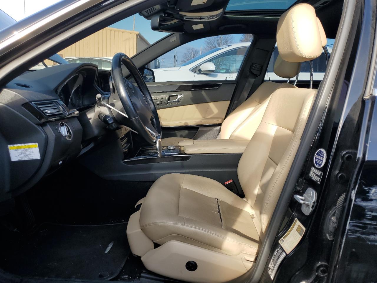 2010 Mercedes-Benz E-klasse VIN WDDHF8HB2AA249911 Copart auction photo, all over damage thumbnail 7