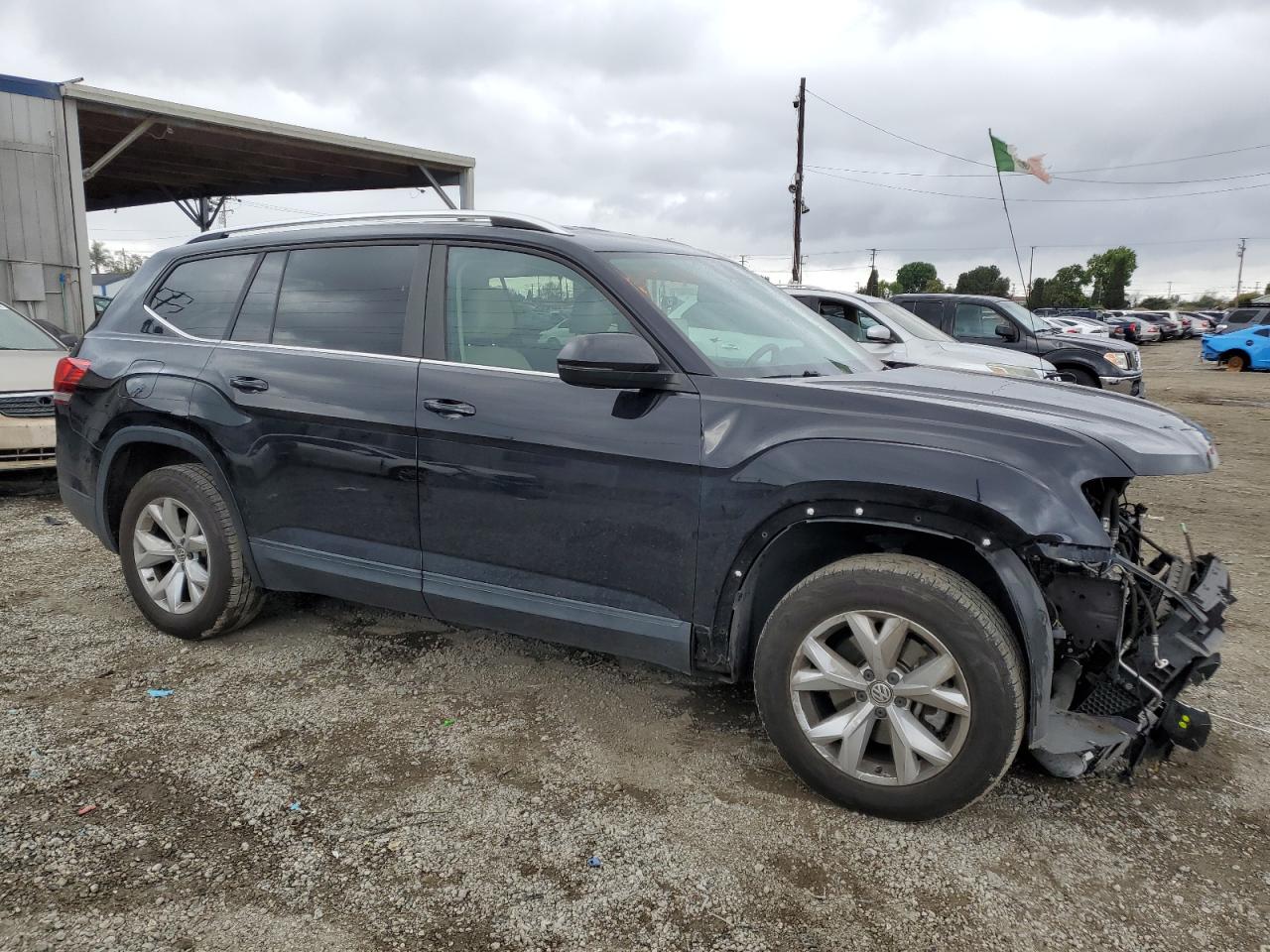 2018 Volkswagen Atlas VIN 1V2CP2CAXJC598119 Copart auction photo, front end damage thumbnail 4