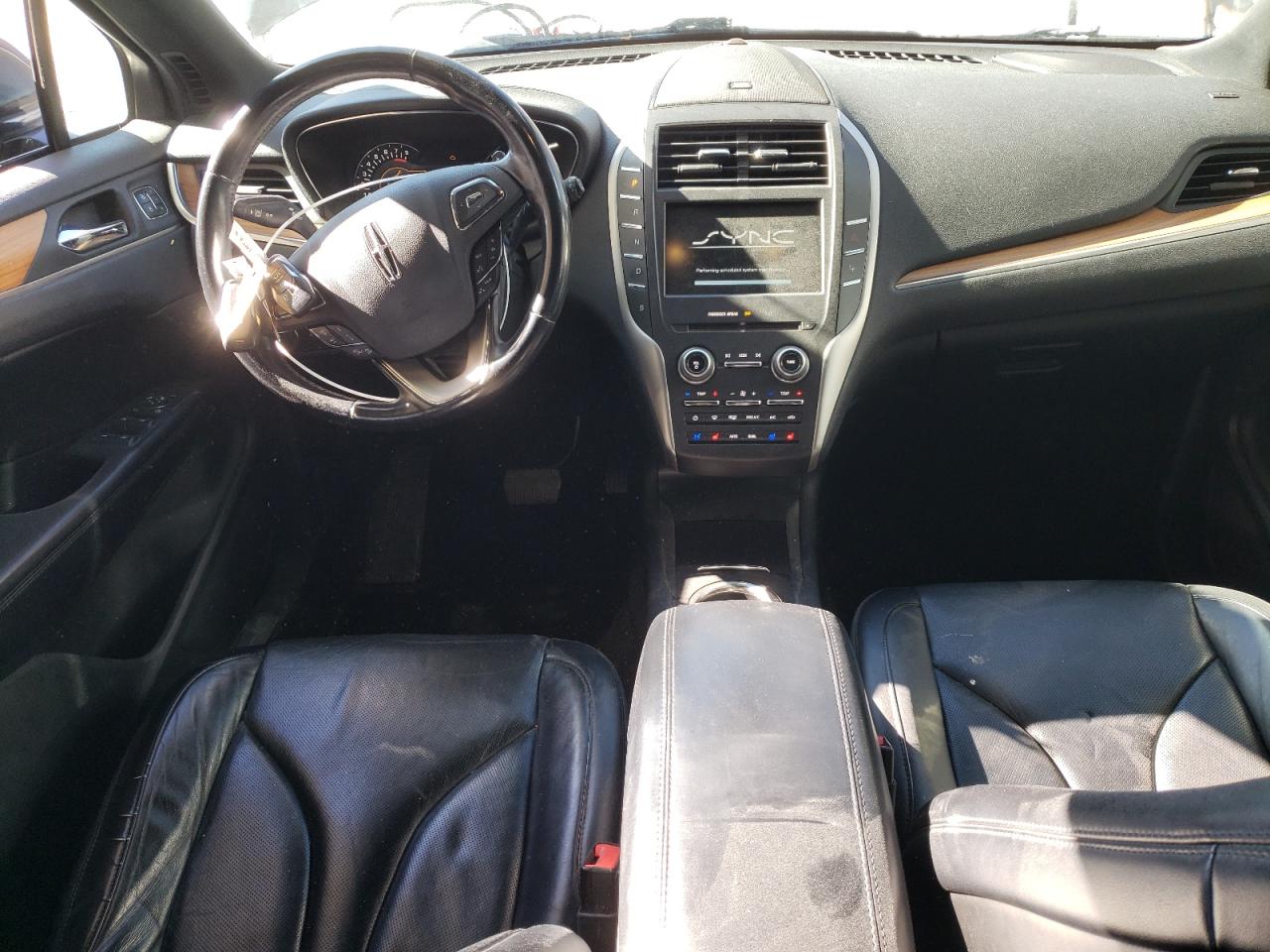2015 Lincoln MKZ VIN 5LMTJ2AH6FUJ30899 Copart auction photo, mechanical / minor dent/scratches damage thumbnail 8