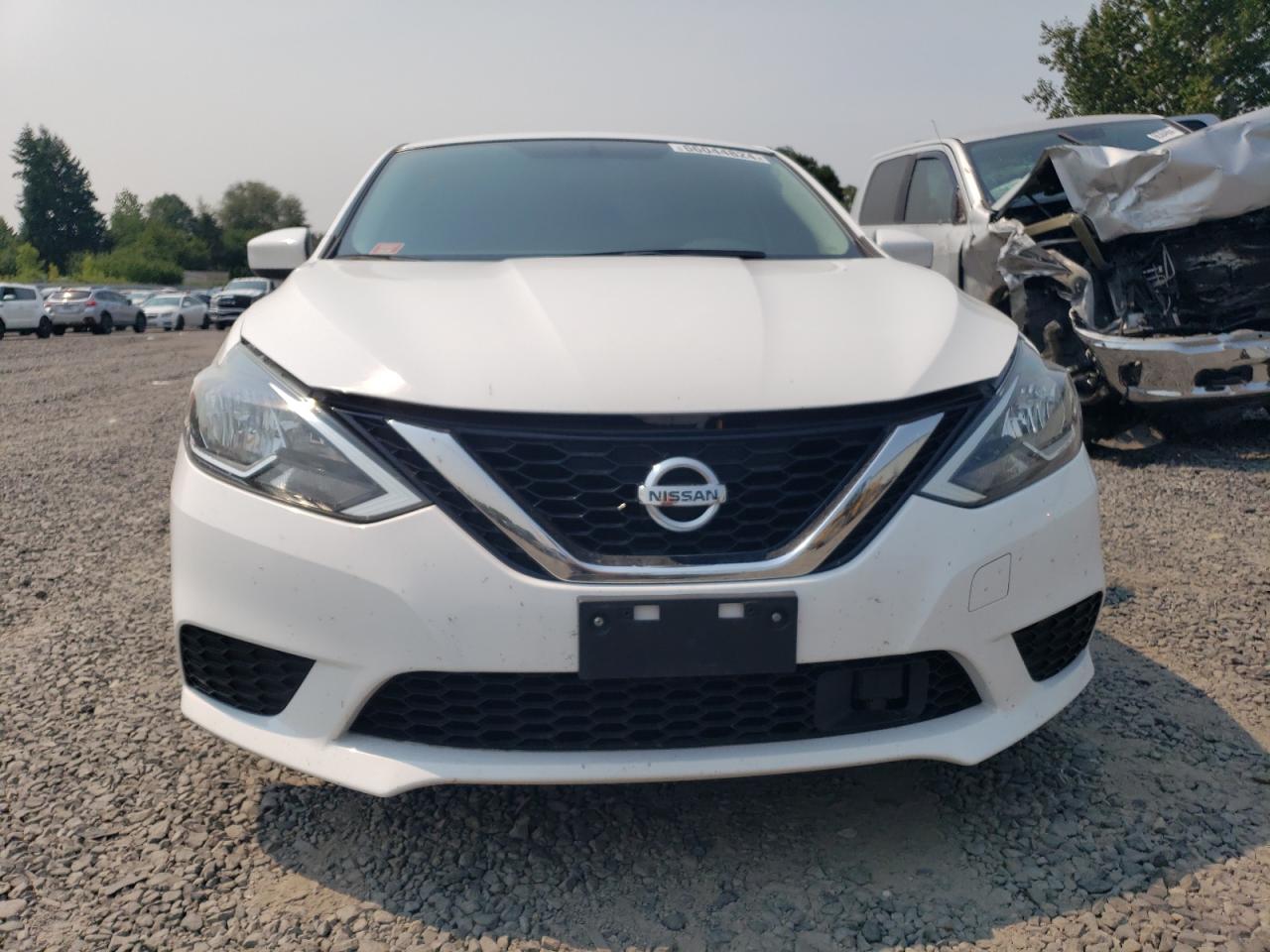 2019 Nissan Sentra VIN 3N1AB7AP2KY317342 Copart auction photo, front end / side damage thumbnail 5