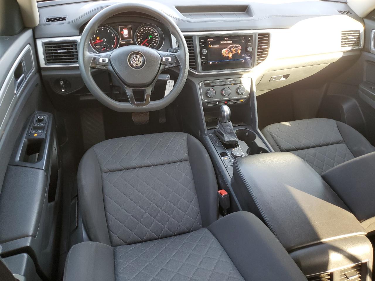 2018 Volkswagen Atlas VIN 1V2HR2CAXJC510671 Copart auction photo, front end damage thumbnail 8