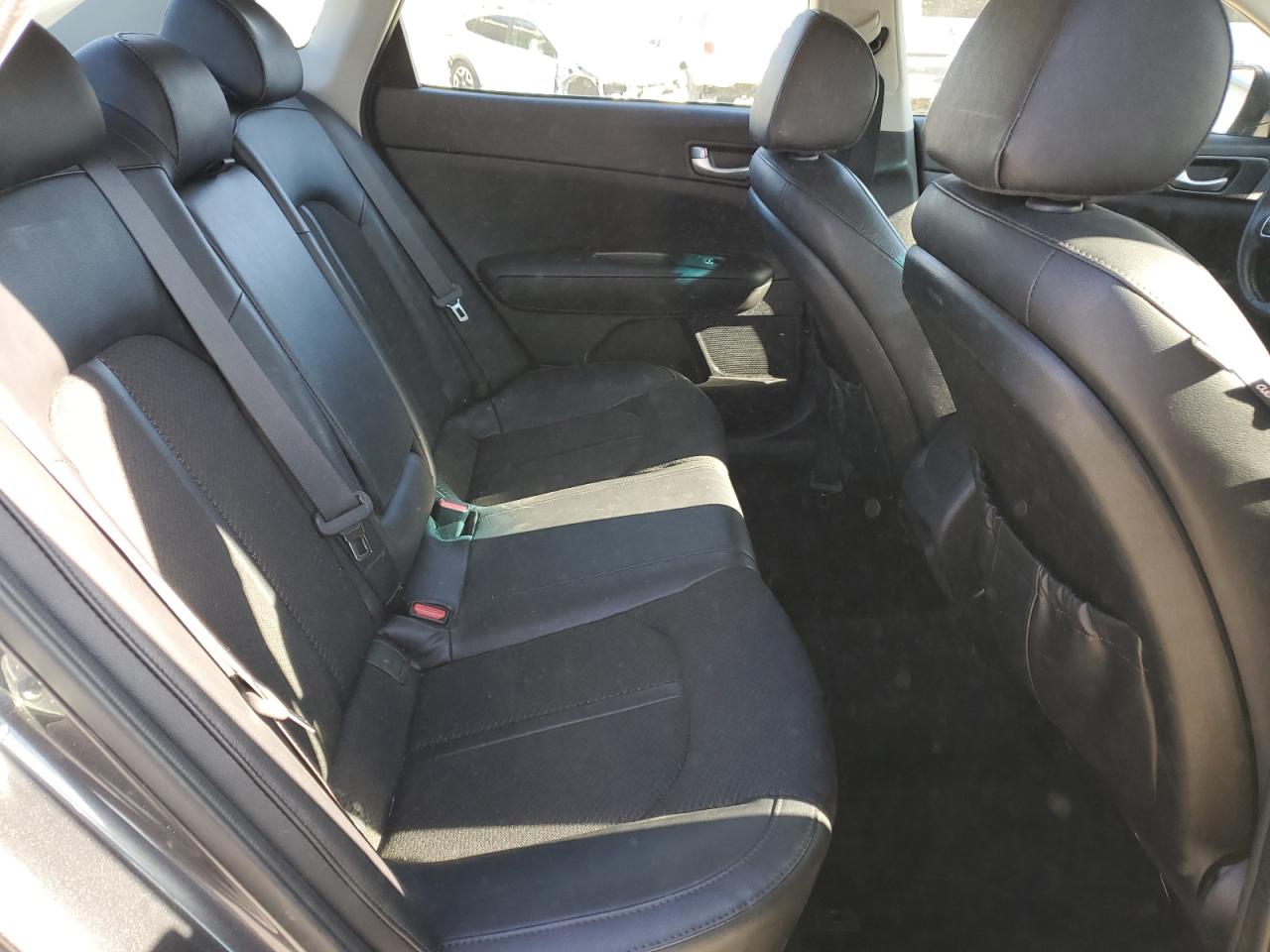 2018 KIA Optima VIN 5XXGT4L32JG195196 Copart auction photo, side / rear end damage thumbnail 10