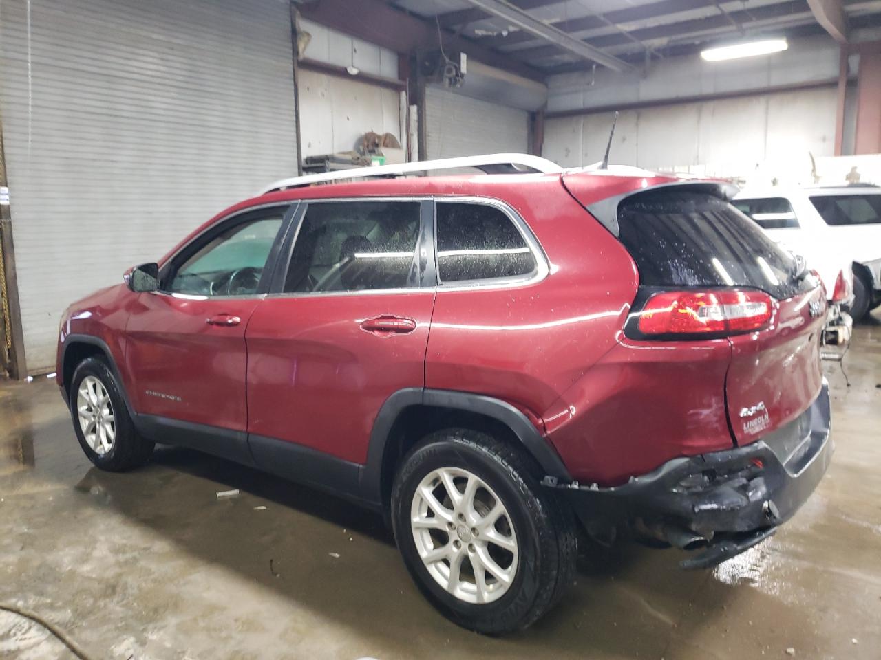2016 Jeep Grand Cherokee VIN 1C4PJMCB2GW117134 Copart auction photo, front end / rear end damage thumbnail 2