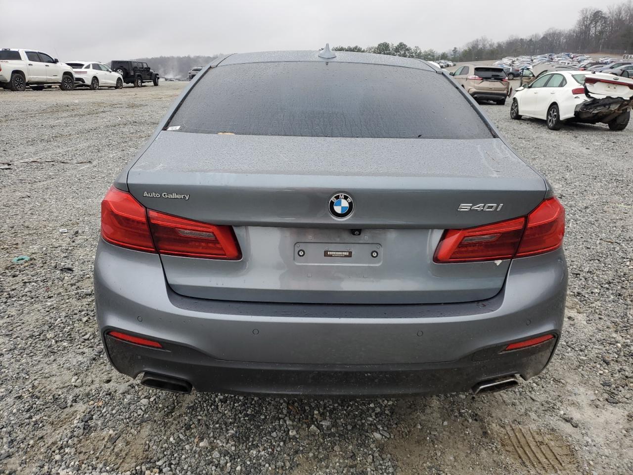 2018 BMW 5er VIN WBAJE5C56JWA96497 Copart auction photo, front end / mechanical damage thumbnail 6