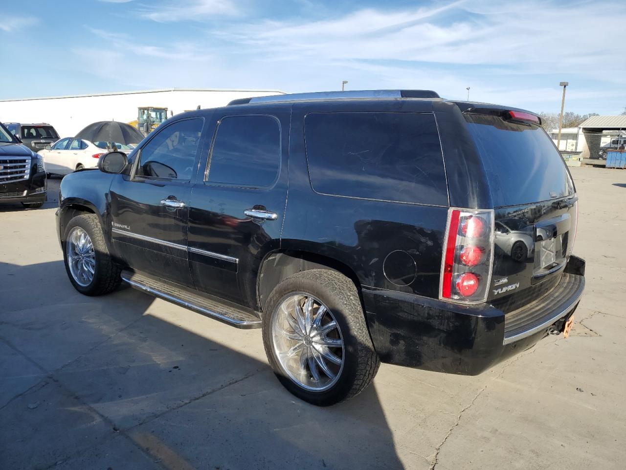2009 GMC Yukon VIN 1GKFK03209R232273 Copart auction photo, front end damage thumbnail 2