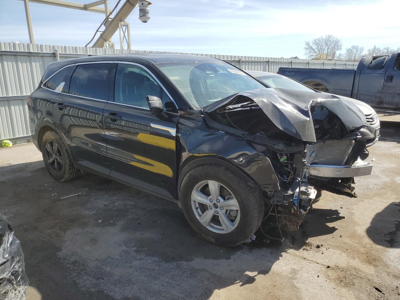 2024 KIA Sorento VIN 5XYRG4JC8RG308348 Copart auction photo, front end damage thumbnail 4