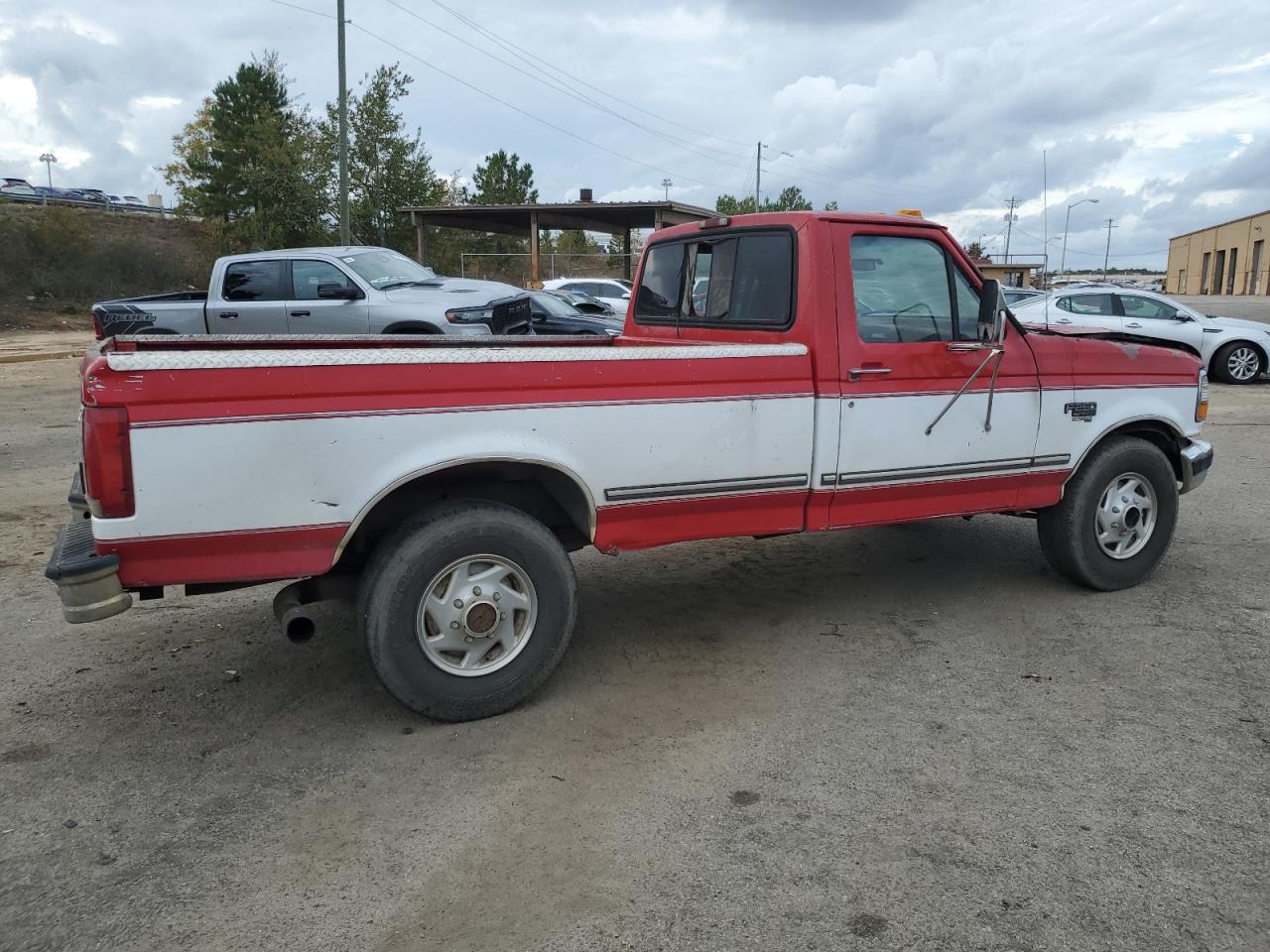 1996 Ford F250 VIN 1FTHF25FXTEA83583 Copart auction photo, burn damage thumbnail 3