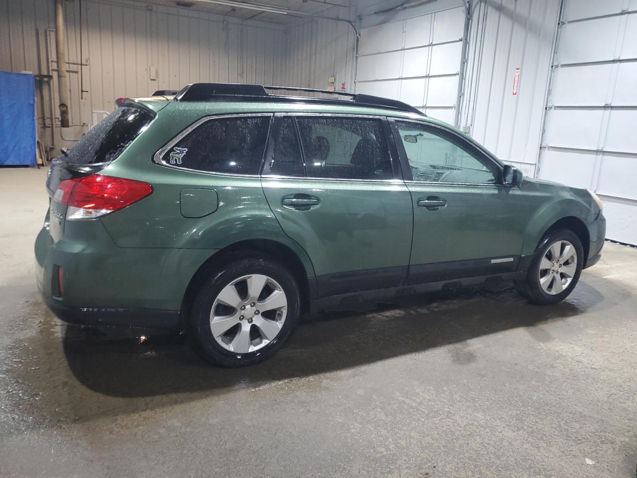 2010 Subaru Outback VIN 4S4BRBKCXA3346358 Copart auction photo, front end / minor dent/scratches damage thumbnail 3