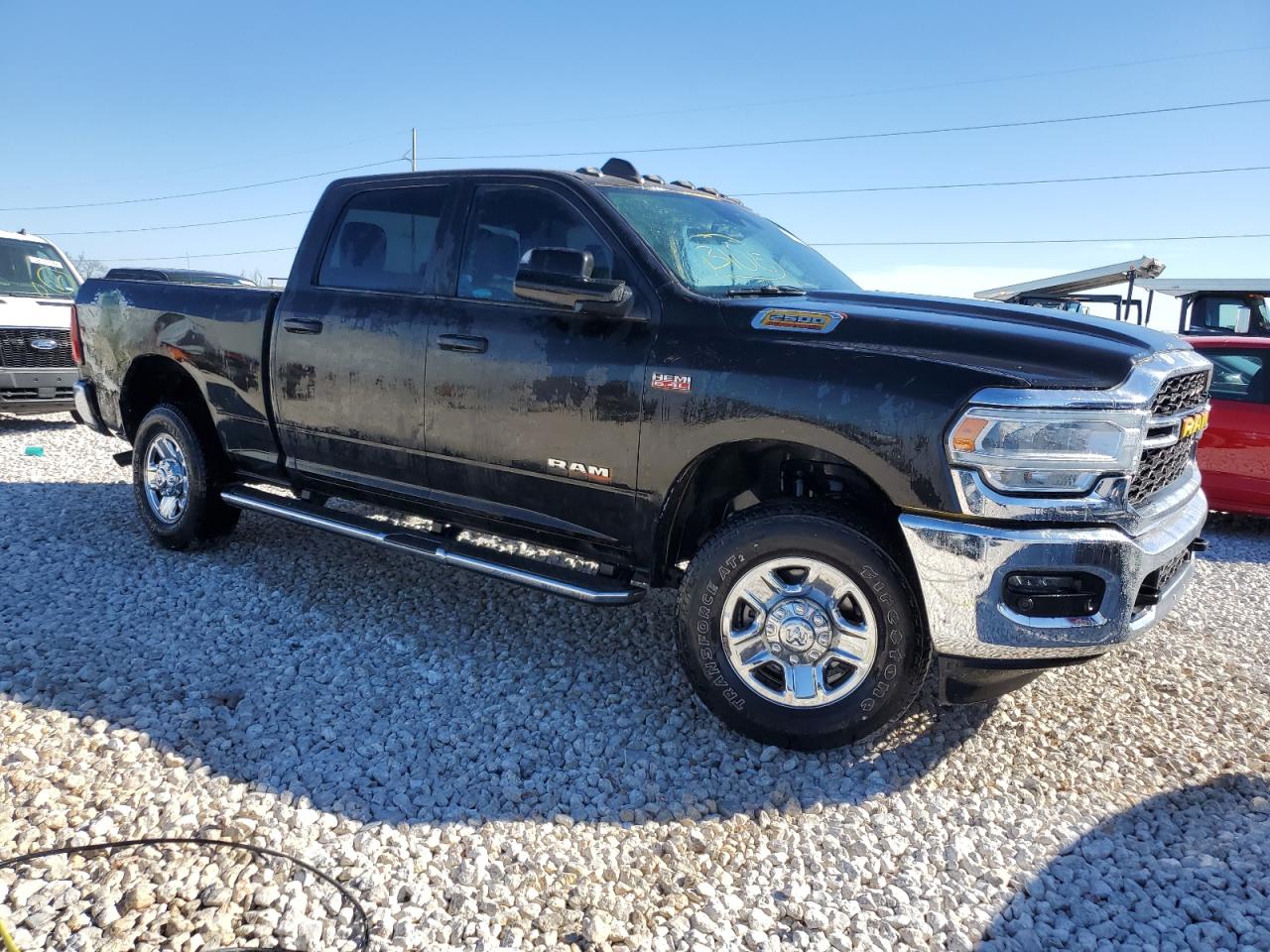 2019 RAM 2500 VIN 3C6UR5CJXKG720999 Copart auction photo, minor dent/scratches damage thumbnail 4