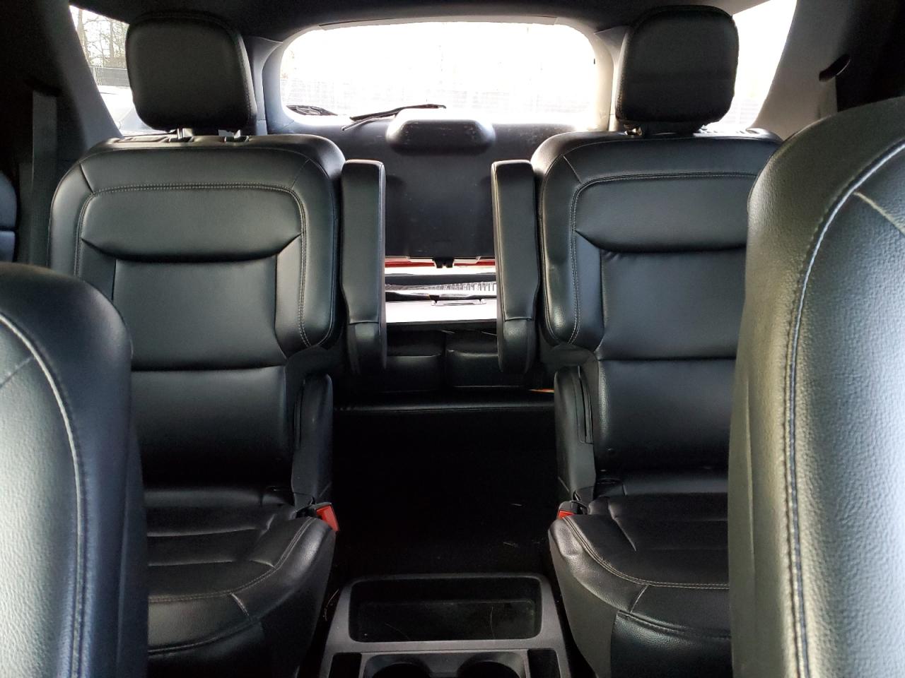 2020 Ford Explorer VIN 1FMSK8DHXLGA22676 Copart auction photo, rear end / side damage thumbnail 10