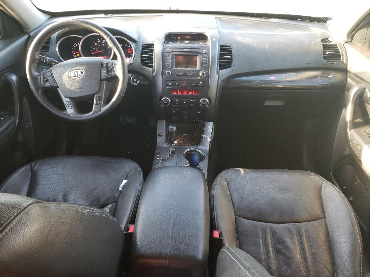 2013 KIA Sorento VIN 5XYKU3A68DG387124 Copart auction photo, front end / side damage thumbnail 8