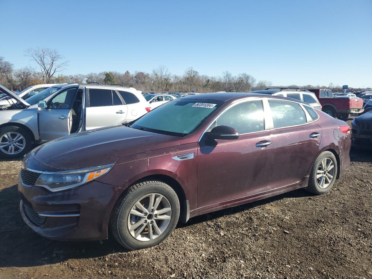 2016 KIA Optima VIN 5XXGT4L32GG116876