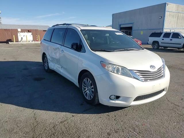 2016 Toyota Sienna VIN 5TDYK3DC7GS747105 Copart auction photo, side / rear end damage thumbnail 12