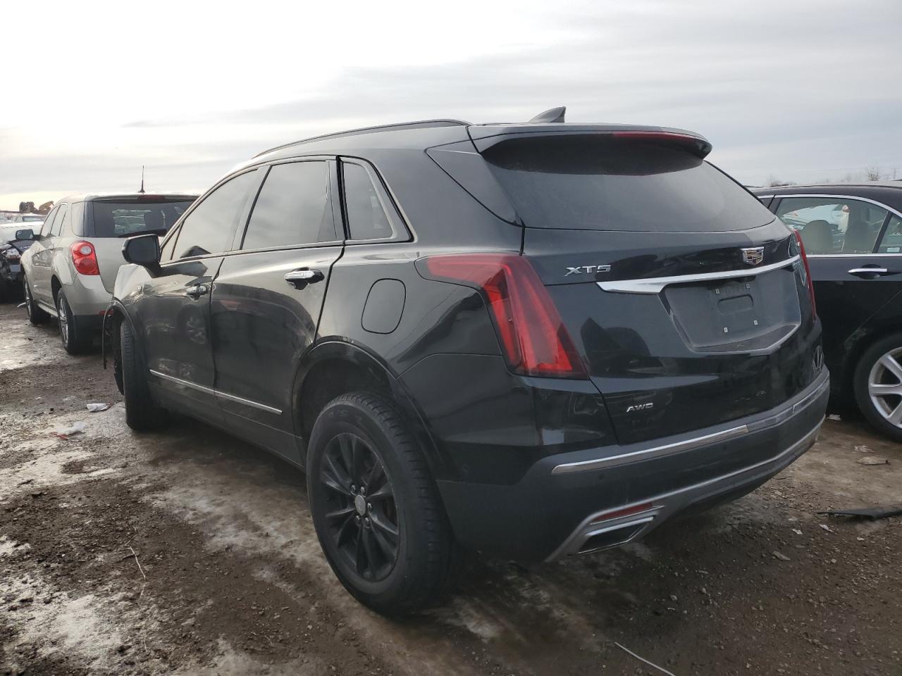 2021 Cadillac XT5 VIN 1GYKNDRS9MZ141571 Copart auction photo, front end damage thumbnail 2